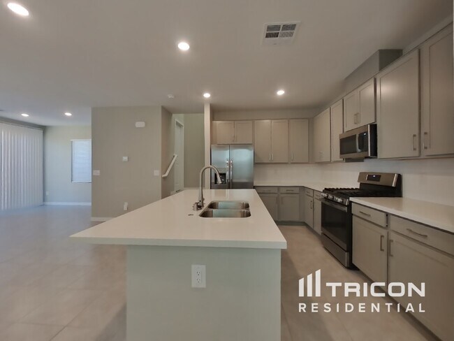 Foto del edificio - 6726 Palmer Crst St