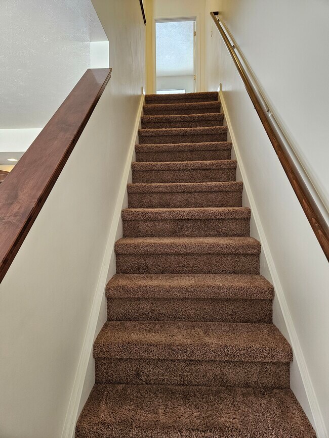 Foto del edificio - 34 Circuit St