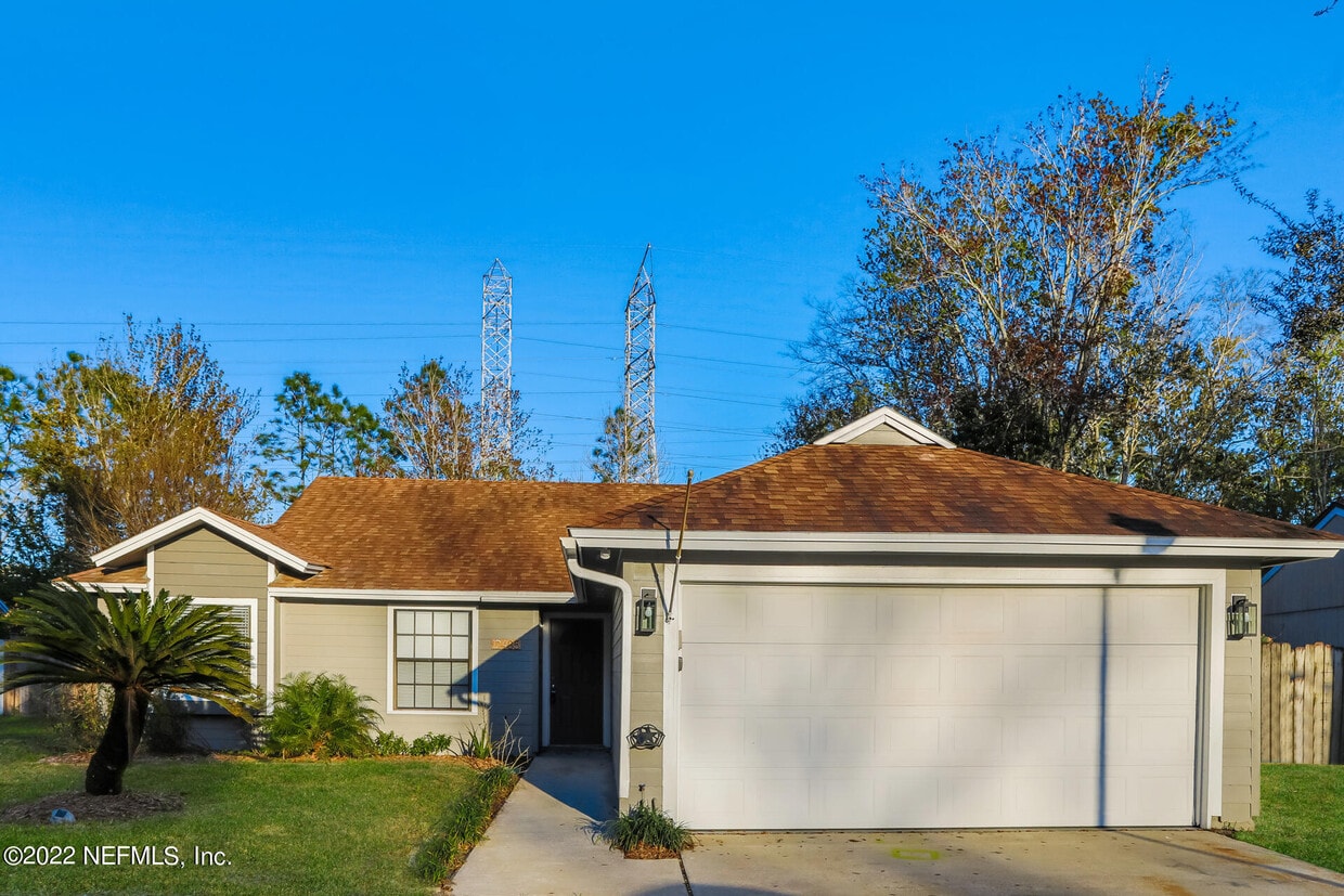 Foto principal - 12485 Anesworth Ct