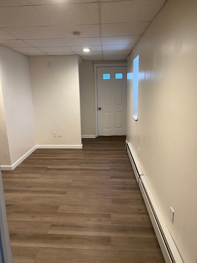 1 Reservoir St Unit Basement, Cherry Valley, MA 01611 Apartments in