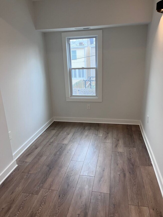 Foto del edificio - 4720 3rd Pl NW