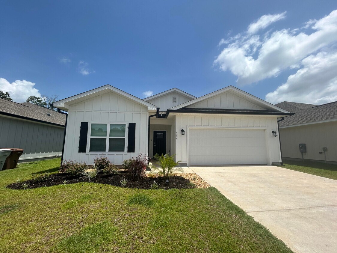 Foto del edificio - 5380 Cornwall Dr