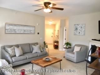 Foto del edificio - 337 Mill Pond Way