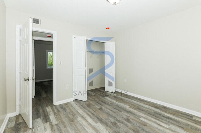 Foto del edificio - 166 Anderson Ave NW