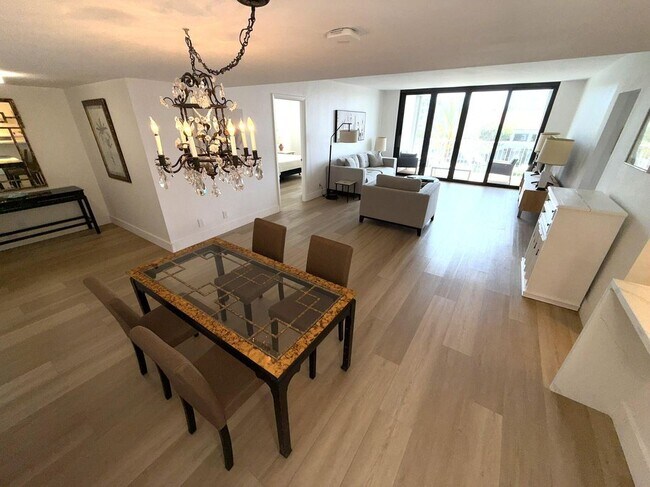 Foto del edificio - 2860 S Ocean Blvd