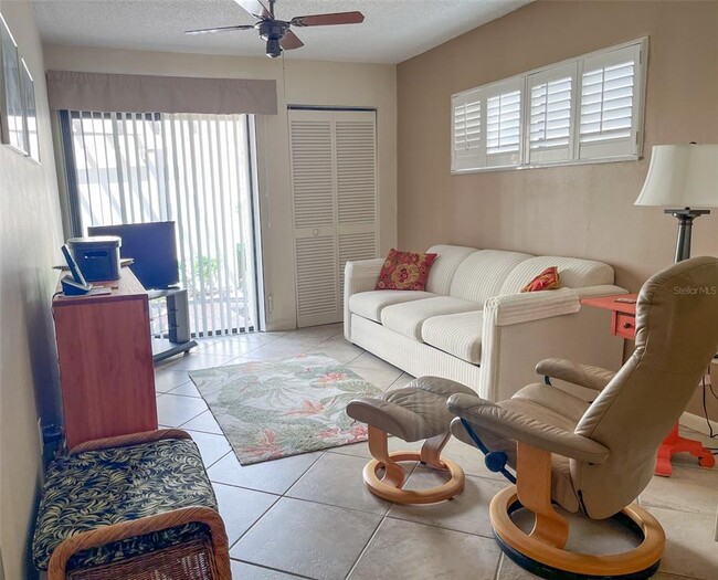 Building Photo - 690 Bird Bay Cir
