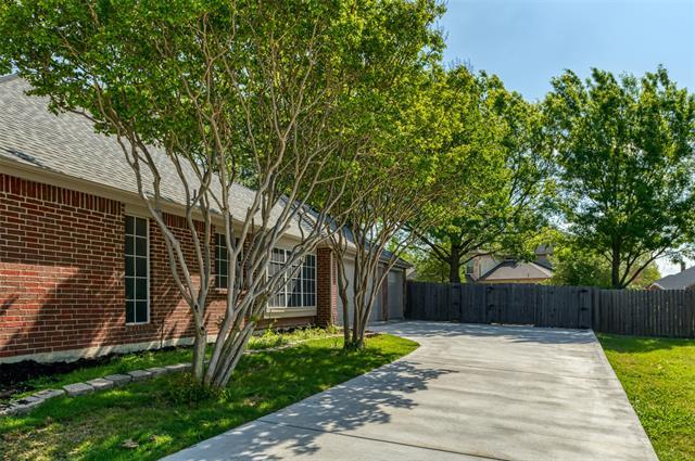 Building Photo - 2716 Rocky Creek Dr