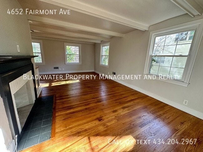 Building Photo - 4652 Fairmont Ave