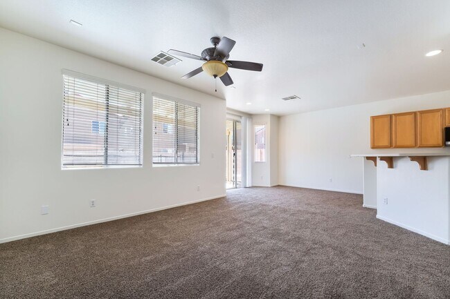 Foto del edificio - 4935 Gingerlyn St
