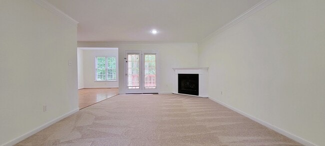 Foto del edificio - 12351 Grove Pl