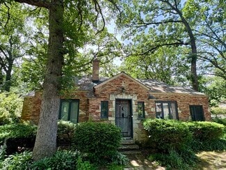 Building Photo - 1777 S Shore Dr