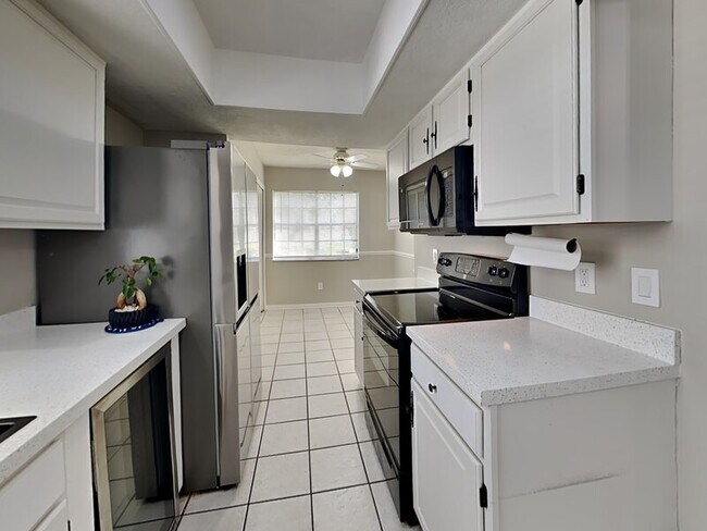 Building Photo - 3110 Red Kite Point