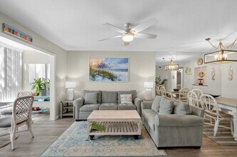 Building Photo - 153 Vista Hermosa Cir