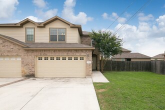 Building Photo - 314 Rosalie Dr