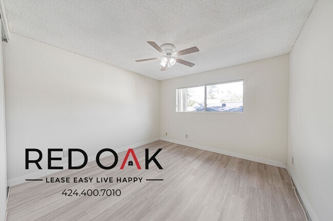 Foto del edificio - 400 N Mentor Ave