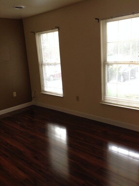Building Photo - 1426 Timber Chase Dr