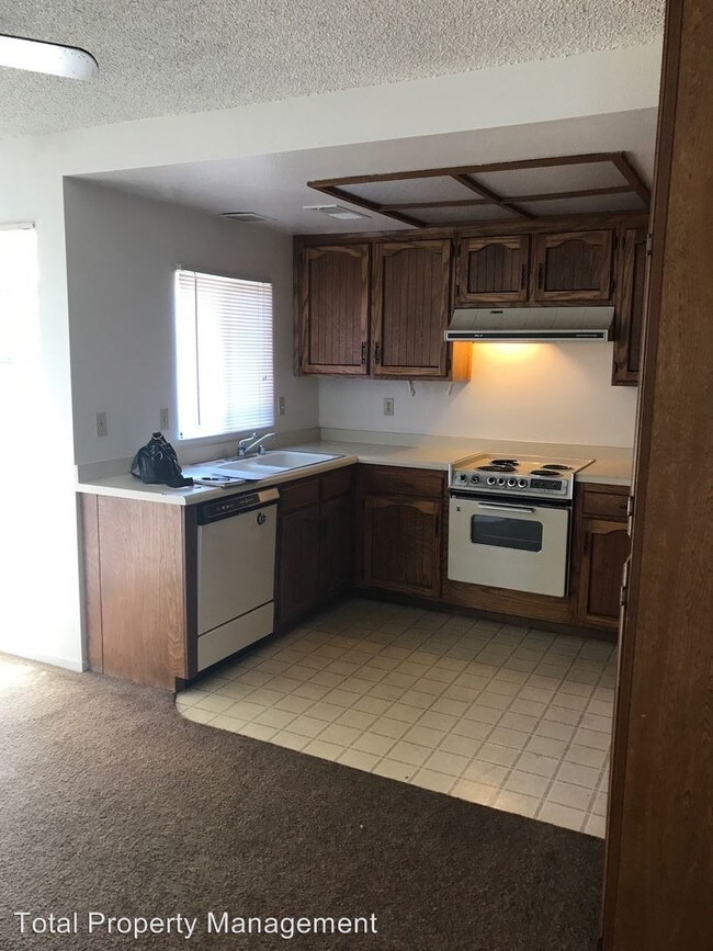 Foto del edificio - 2 br, 2 bath House - 1918 E Harold Ave.