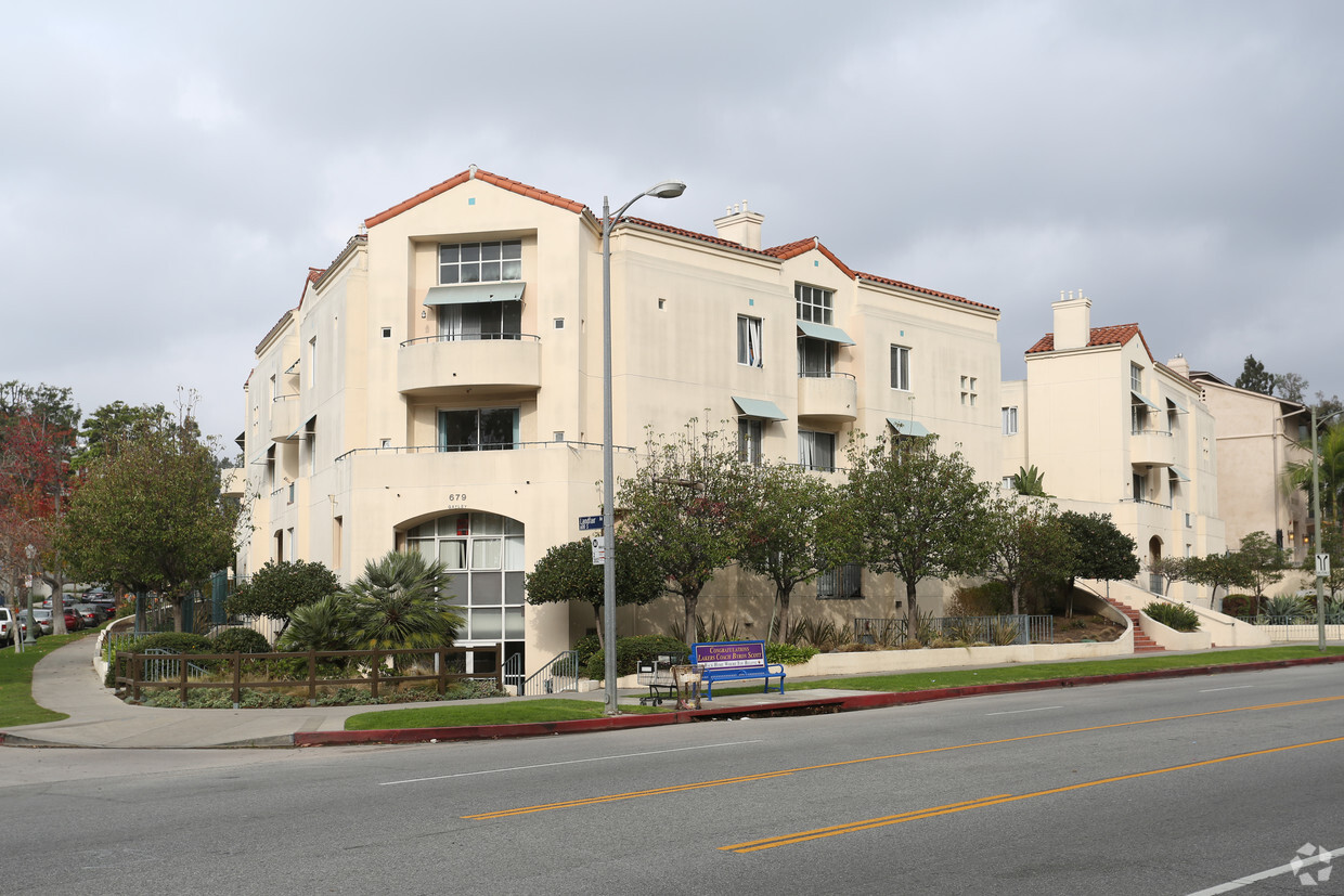Foto principal - Gayley Terrace
