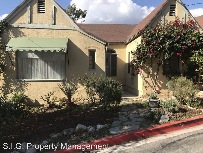 Foto del edificio - 1117 Princeton Dr