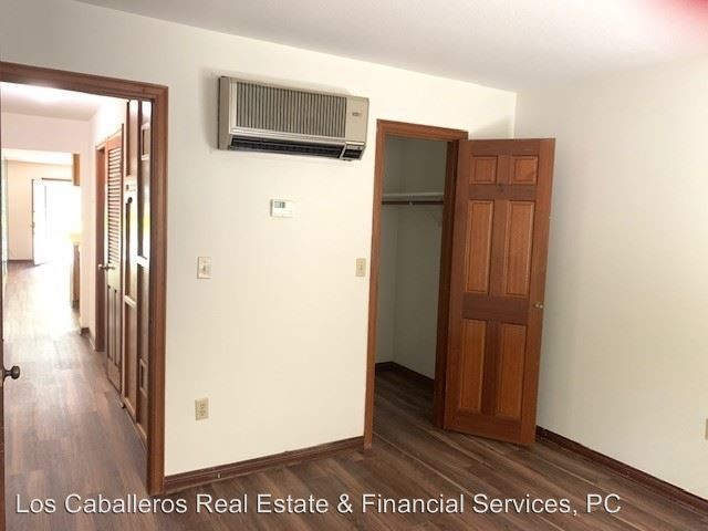 Foto del edificio - 17200 Newhope St