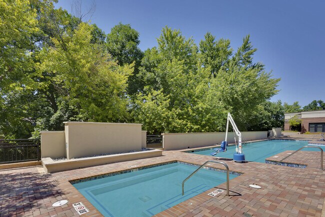 Foto del edificio - Kent Place Residence