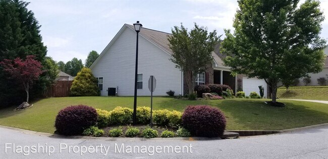 Building Photo - 4 br, 2 bath House - 101 Giants Ridge Road