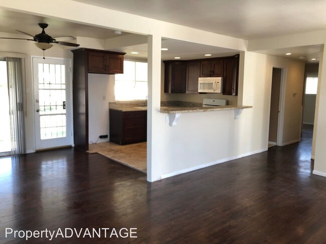 Building Photo - 3 br, 2 bath House - 10815 Colima Rd