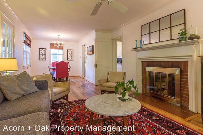 Building Photo - 3 br, 1 bath House - 2137 Sunset Avenue