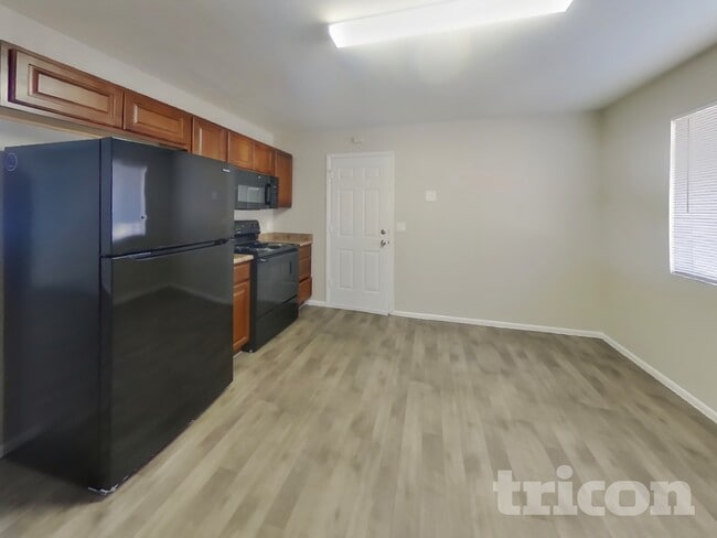 Foto del edificio - 1626 W Pepper Pl