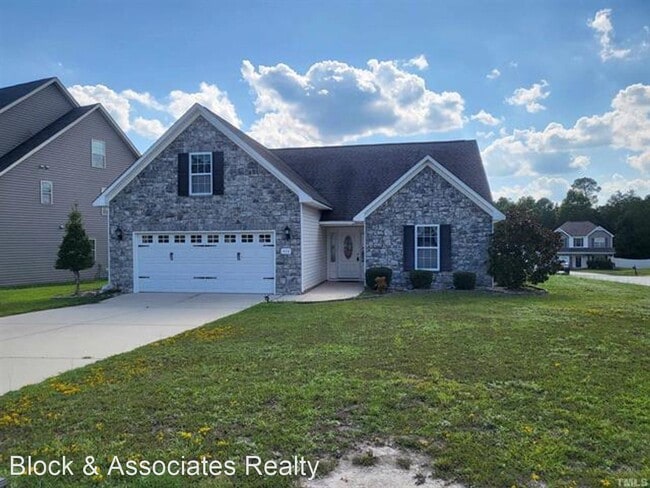 Building Photo - 4 br, 2.5 bath House - 402 Colonist Place