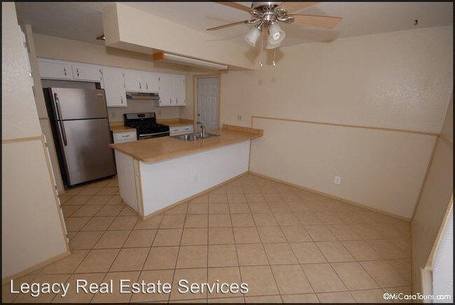 Building Photo - 10701 McAllen Pl