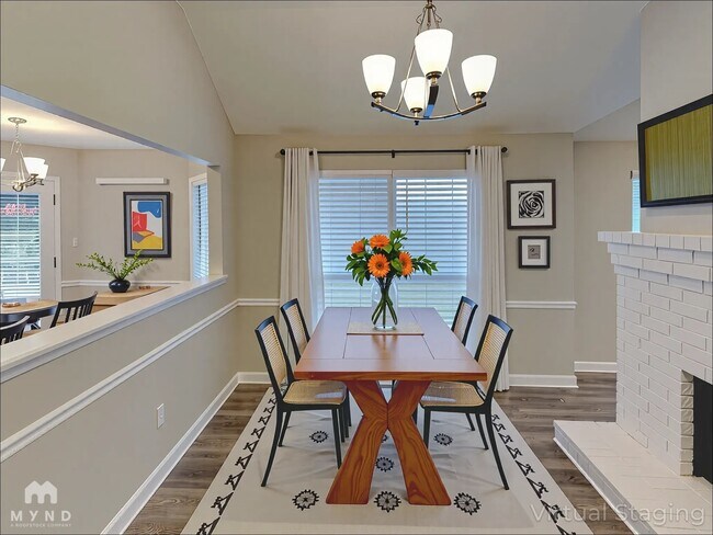 Foto del edificio - 308 Pine Ridge Ln