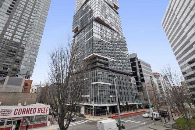 Foto principal - 1 bedroom in Seattle WA 98101