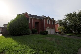 Building Photo - 1715 Park Harbor Estates Dr