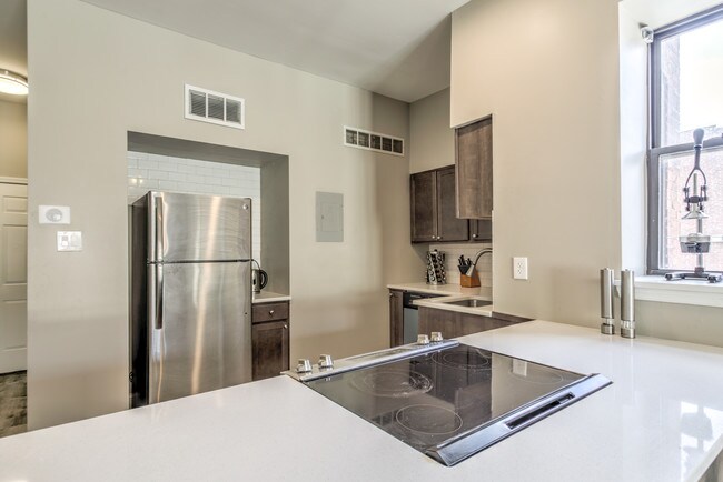 Foto del edificio - 3629 McRee Ave