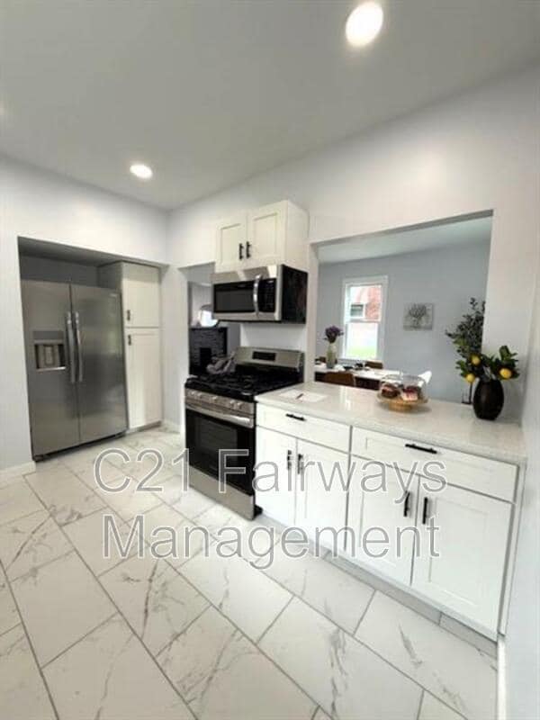 Photo - 1231 Denisonview St House