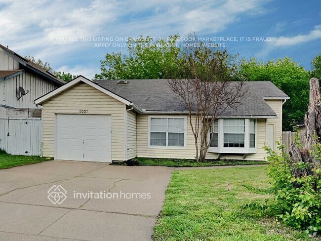 Building Photo - 5521 Safari Trail