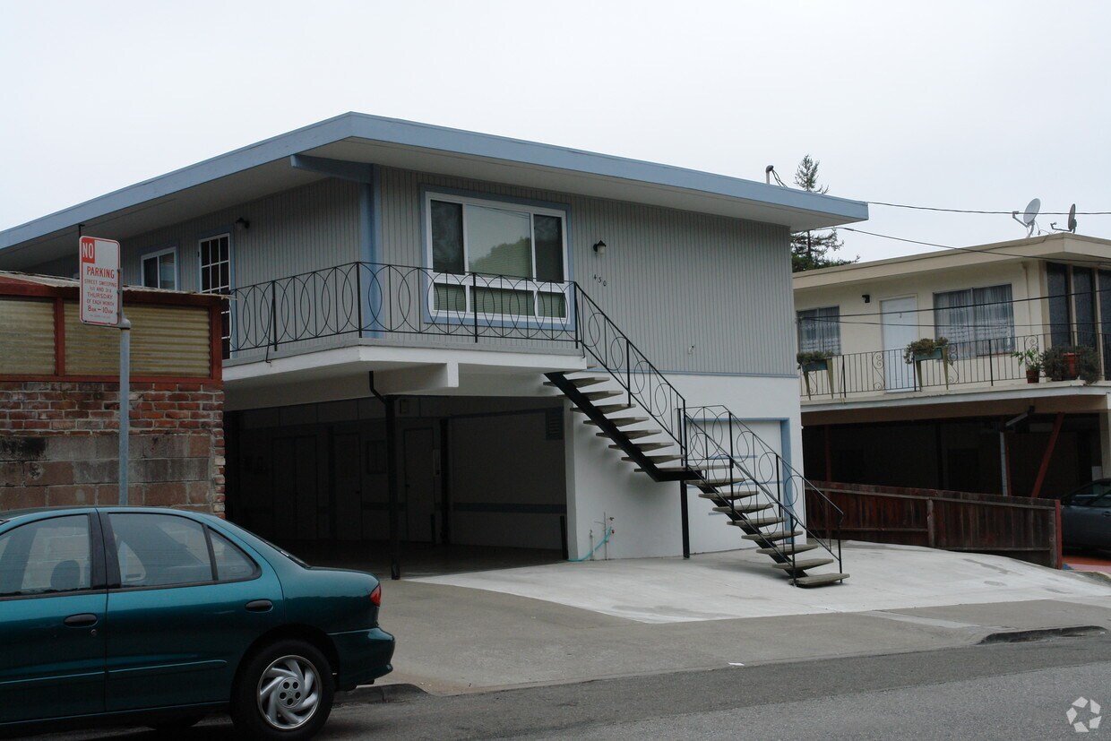 Foto principal - 430 San Antonio Ave