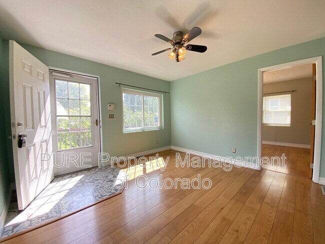 Building Photo - 937 Harlan St