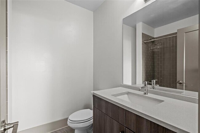 Building Photo - 63 Reynolds Square Ln