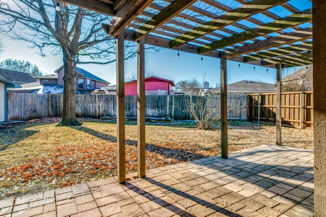 Building Photo - Cozy 3BR Located in Arlington!