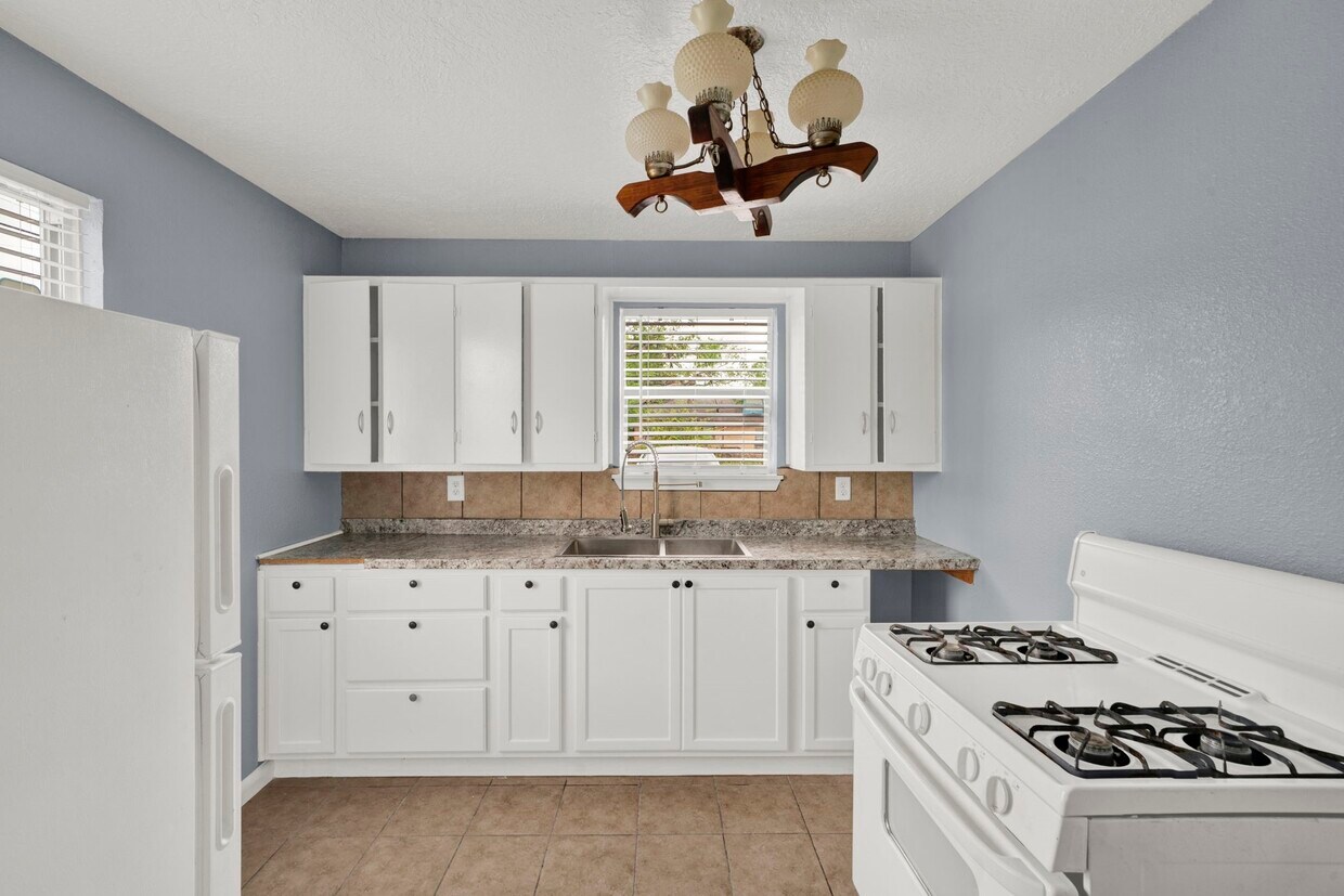 Foto principal - 1009 Witter St