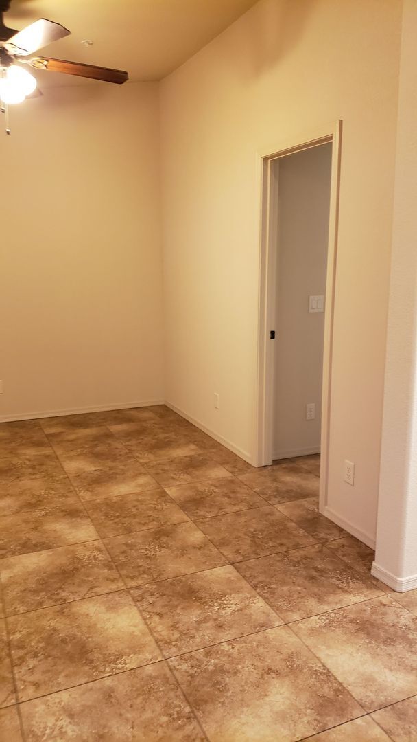 Foto del edificio - Unfurnished Long Term