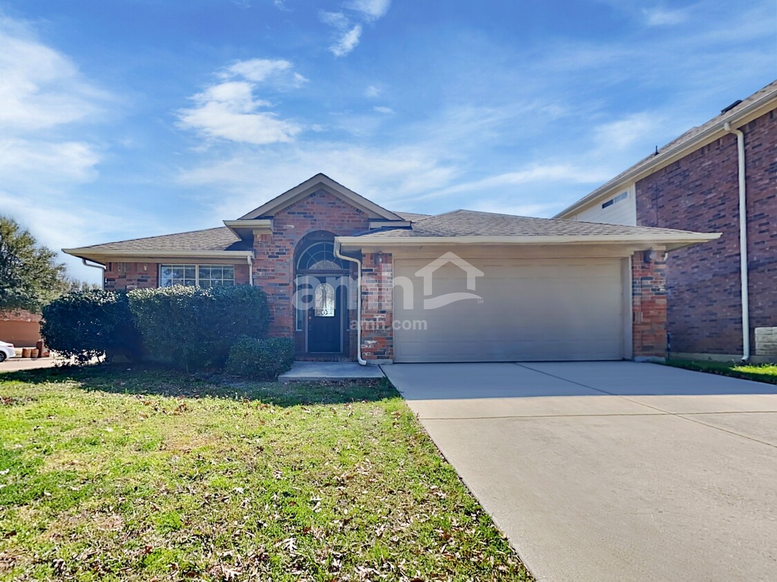 Foto principal - 8601 Lariat Cir