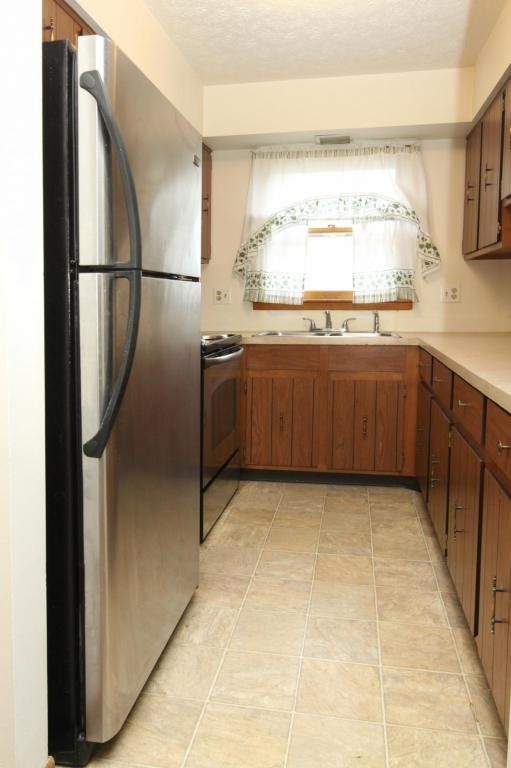 Primary Photo - 1258 Pembrooke Drive, Unit D