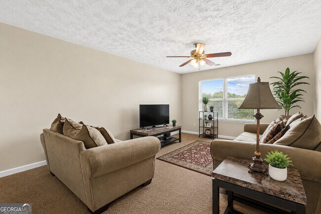 Foto del edificio - 12303 Waldrop Pl