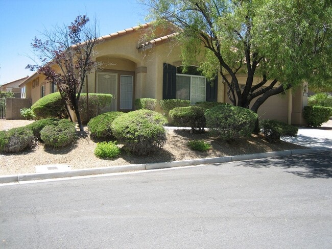 Building Photo - Summerlin - Single  Story,  1,987 SQFF. , ...