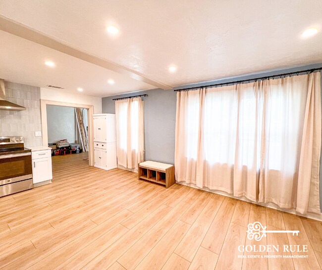 Foto del edificio - 215 NW 16th Ave