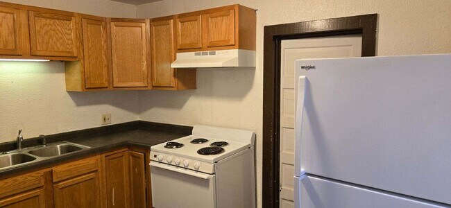 Foto del edificio - 410 8th St N