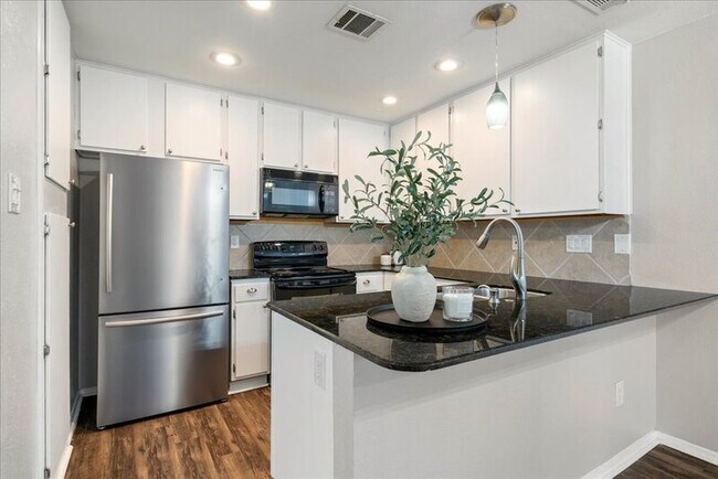 Foto del edificio - 1748 Ohlen Rd